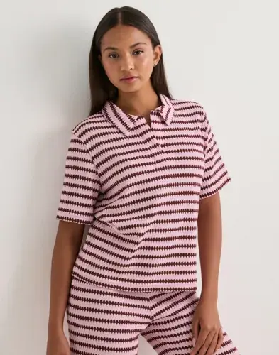 Pieces Pieces - Rosa - Pcjeya Ss V-Neck Loose Polo D2D Jrs
