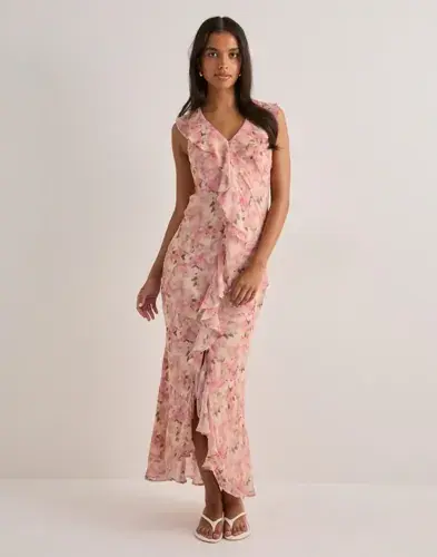Neo Noir Neo Noir - Blomstrete - Zella Chiffon Print Dress