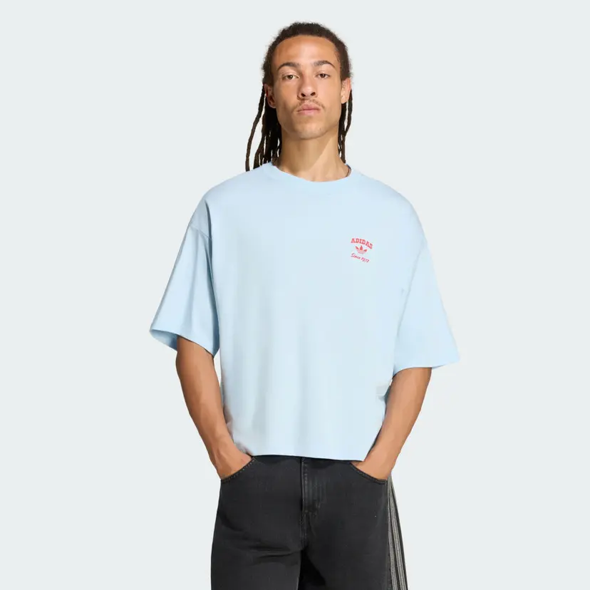 Adidas BOOTS Graphic T-skjorte