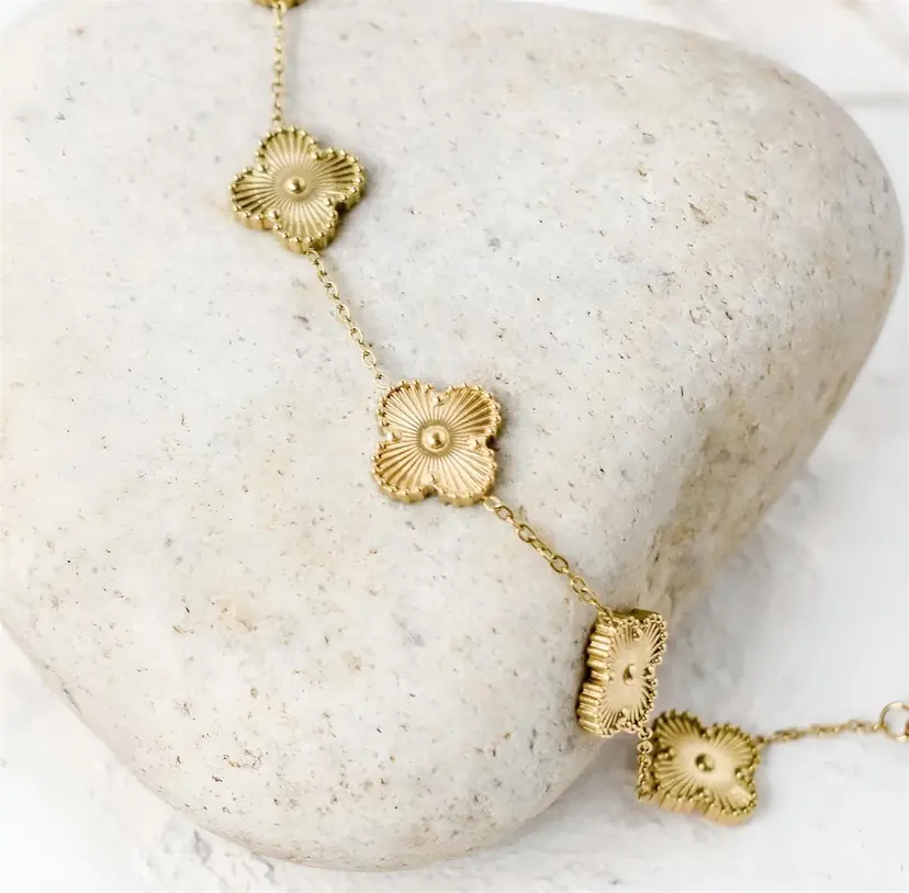 Aiyanna Gabby Clover Bracelet
