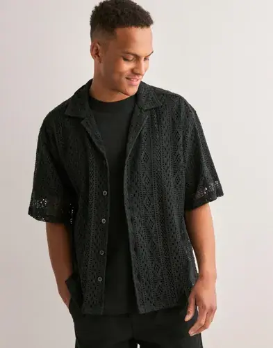 Only & Sons Only & Sons Onsnovak Rlx Resort Ss Lace Shirt Mønstrete skjorter Svart