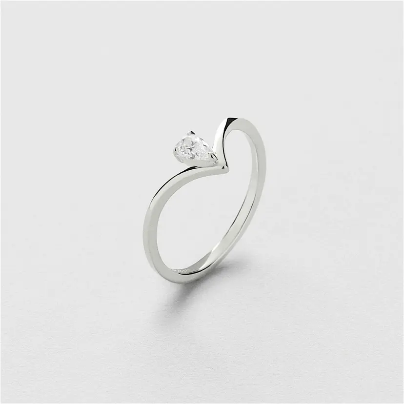 Safira Elle Pinky Ring