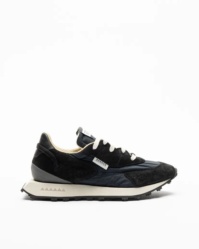 Run Of Run Of Kripto M Black Sneakers