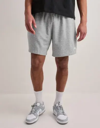 New Balance New Balance Sport Essentials French Terry Treningsshorts Grå
