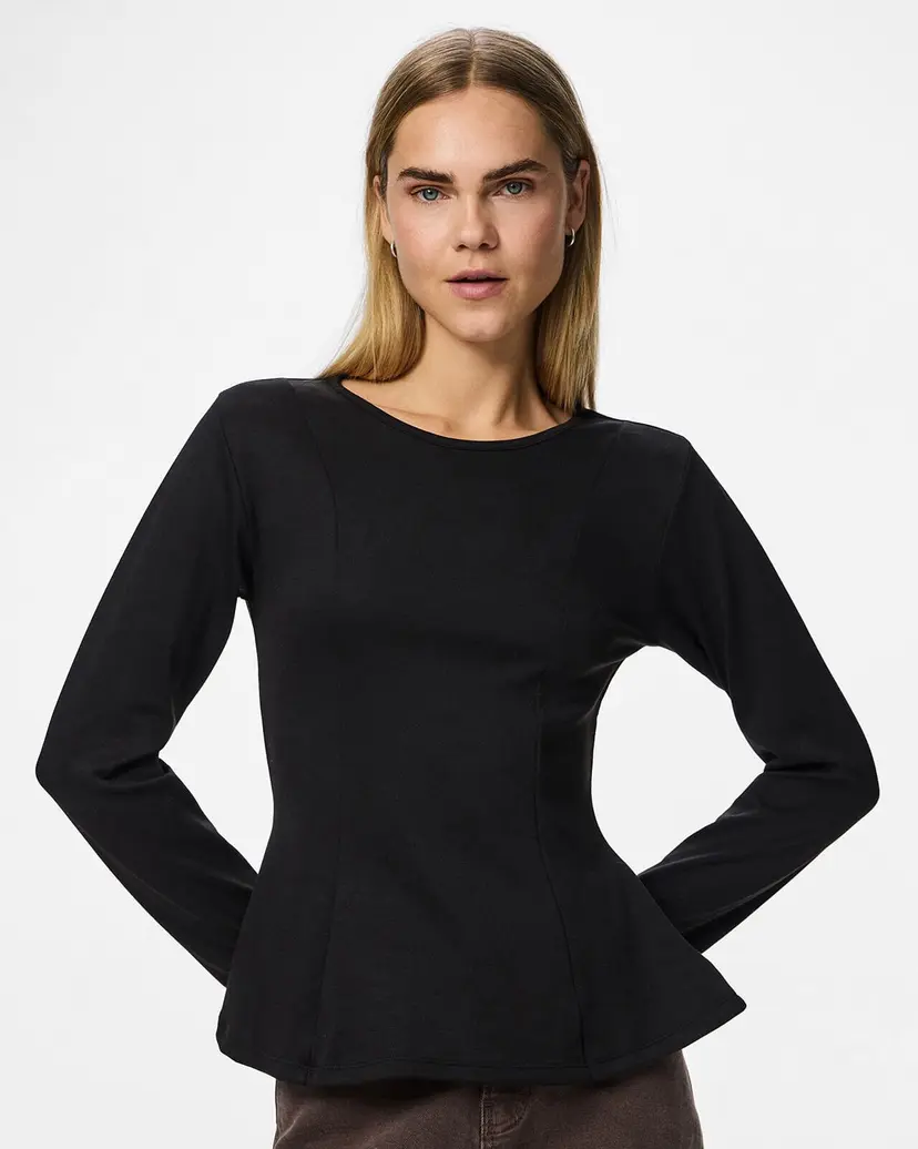 Pieces PCLUCCI LS PEPLUM TOP JRS D2D