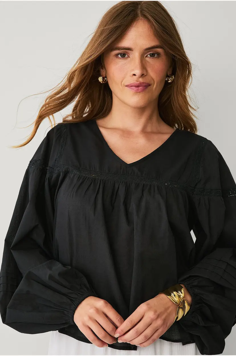Ellos Collection Bluse med blondeinnsatser - Svart