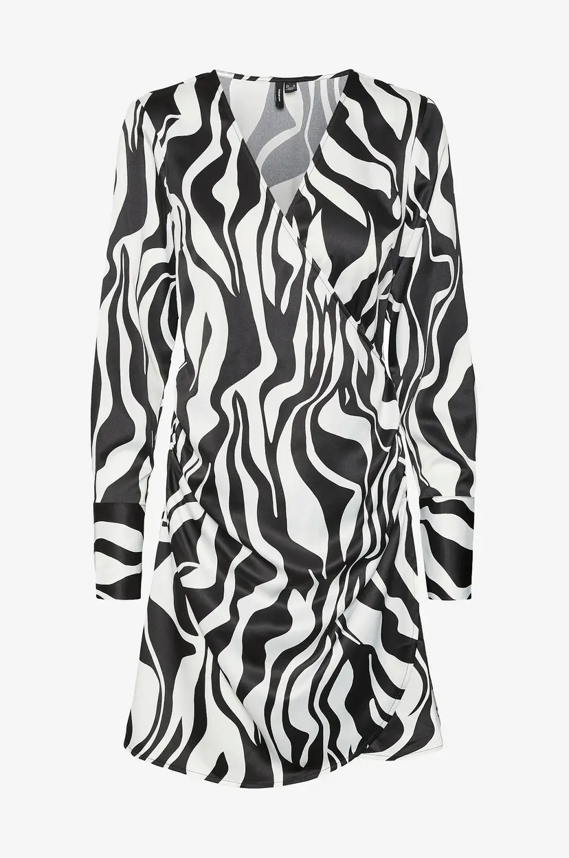 Vero Moda Curve Omslagskjole vmcMerle LS Short Dress Wvn Cur - Svart
