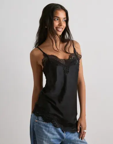 Pieces Pieces - Svart - Pcjessa Singlet W/Lace Wvn Bc