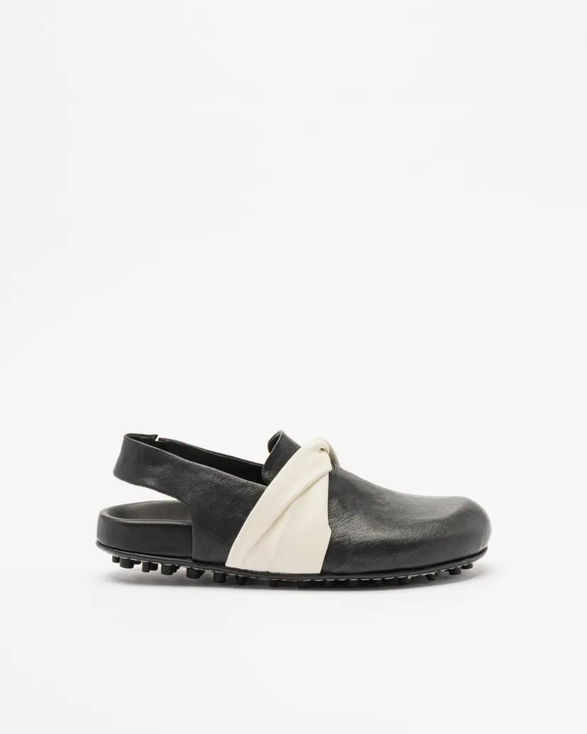 Ernesto Dolani Ernesto Dolani 10DPIR01 Black Clogs