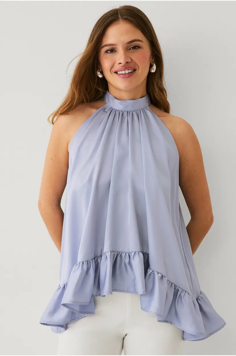 Ellos Collection Ermeløs bluse med frills - Blå