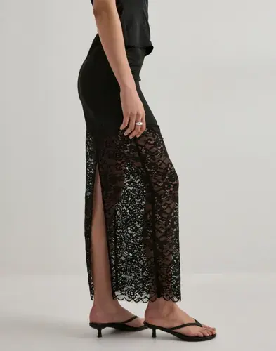 Nelly Nelly - Svart - Satin Lace Skirt