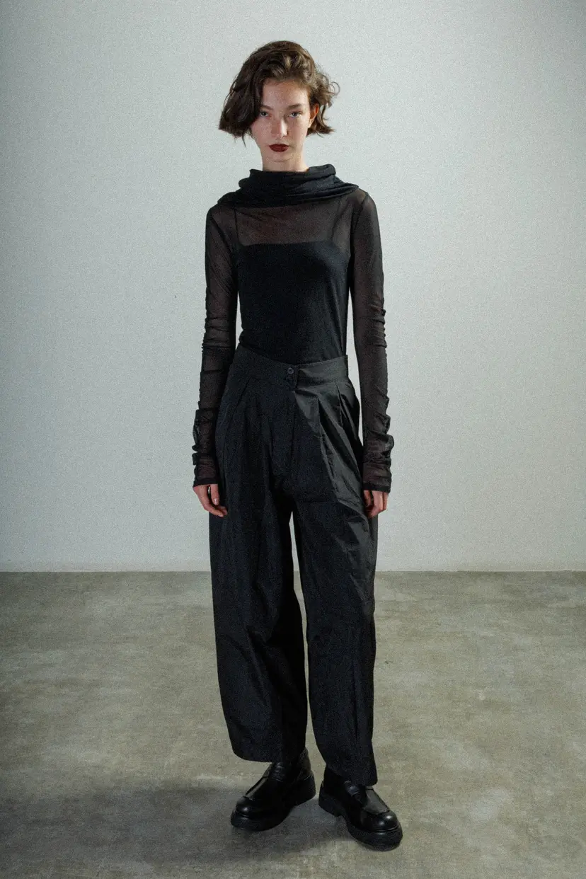 Malloni Malloni M23I25575 Black Turtleneck sweater