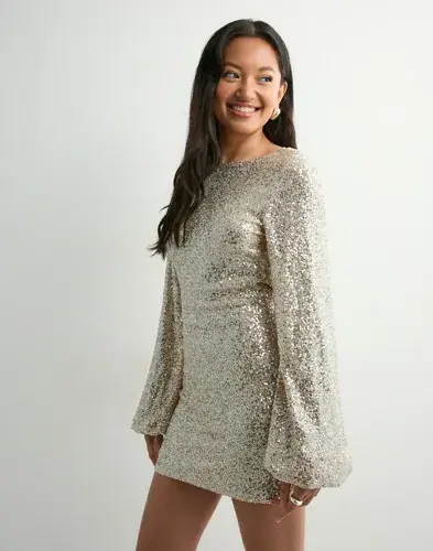 Nelly Nelly - Champagne - Sparkling Cowlneck Dress