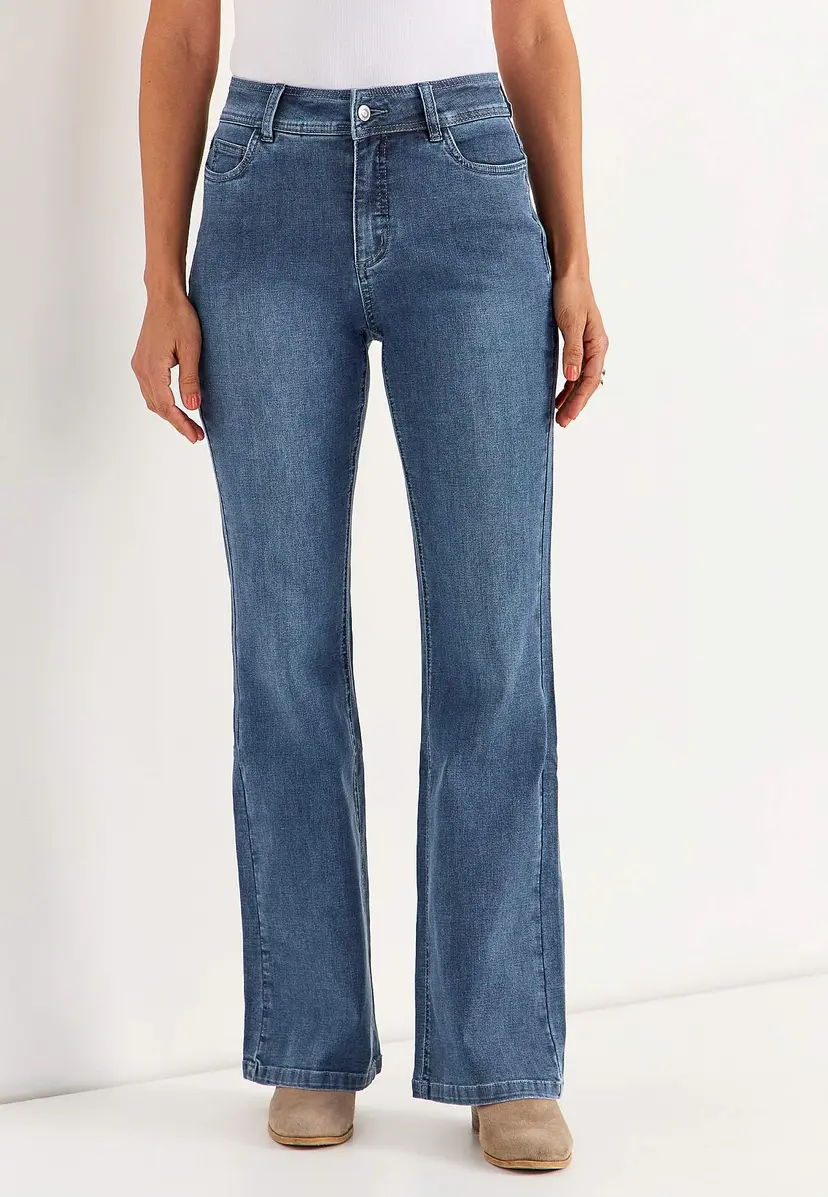 Cellbes of Sweden Elastisk boot cut jeans - to lengder Sara