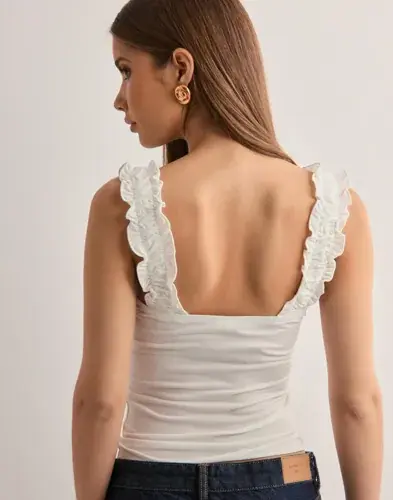Nelly Nelly - Hvit - Stunning Rouch Top