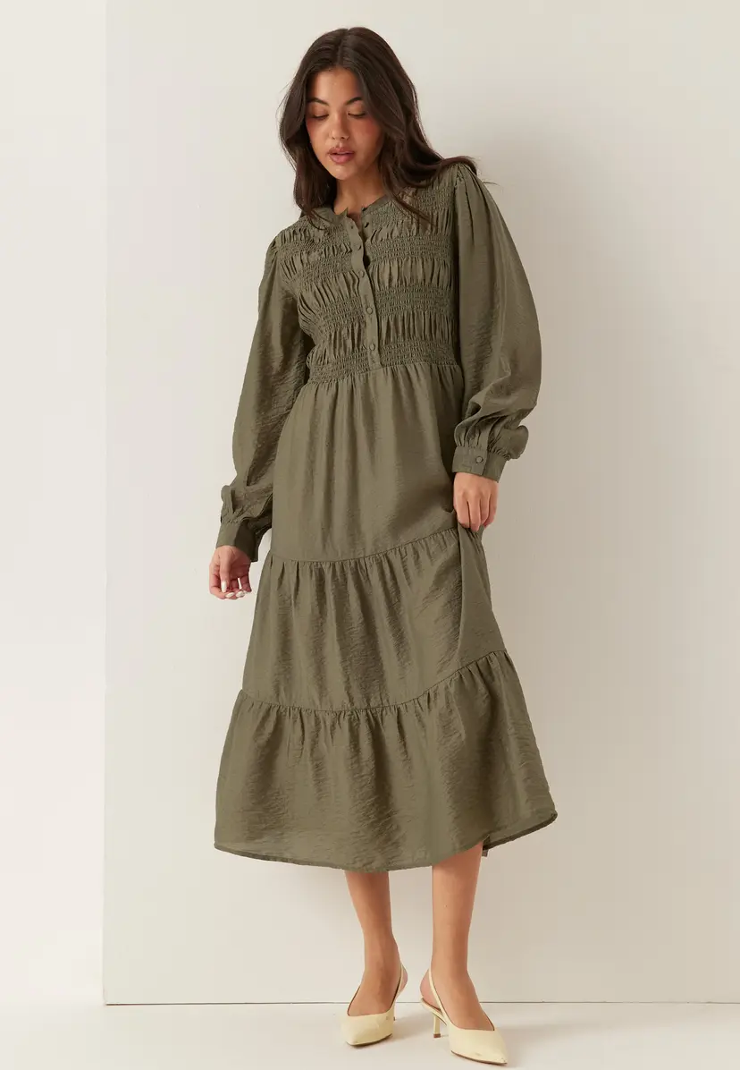Happy Holly Smock Midi Dress