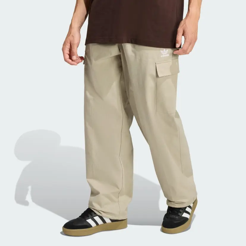 Adidas Trefoil Essentials Woven