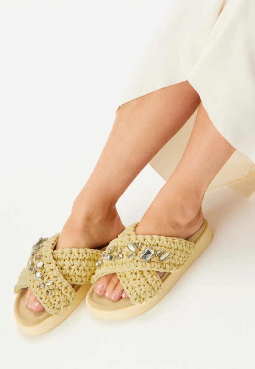 Inuikii Slipper Woven Stones