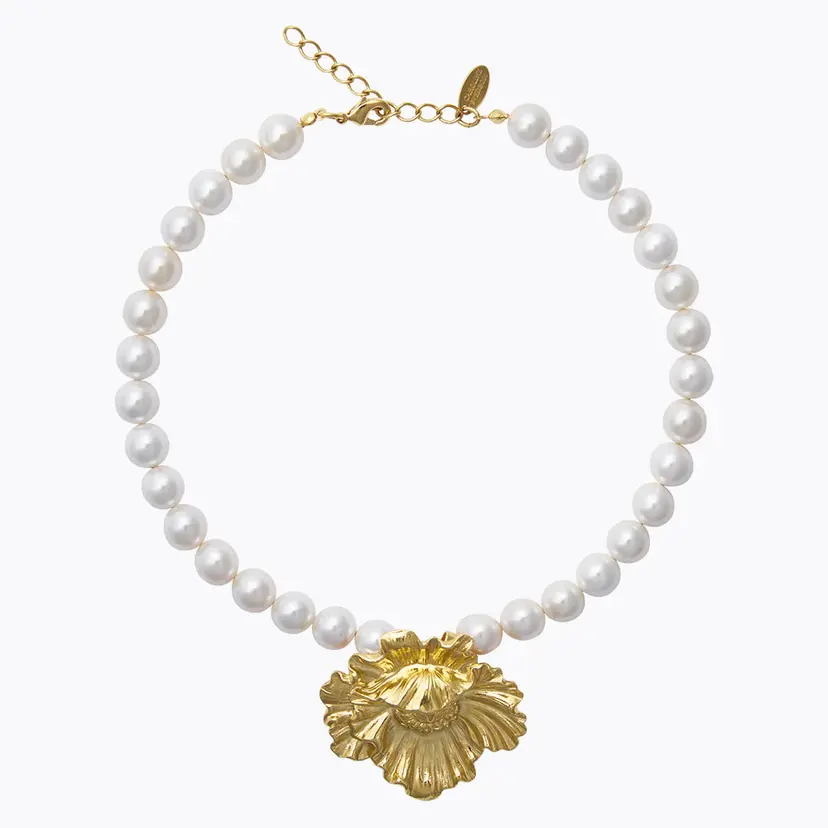 Caroline Svedbom Bibi Pearl Choker Gold