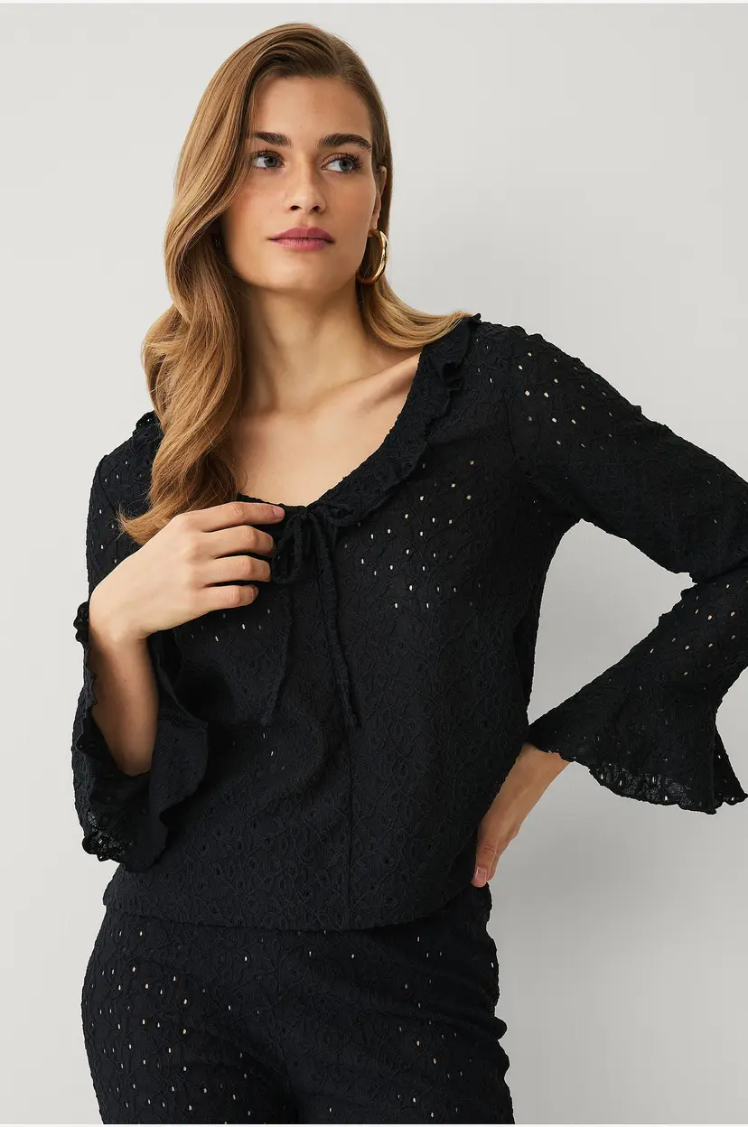 Ellos Collection Jerseybluse med volanger - Svart