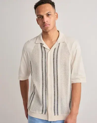 Ciszere Ciszere Bran Crochet Contrast Shirt Kortermede skjorter Beige