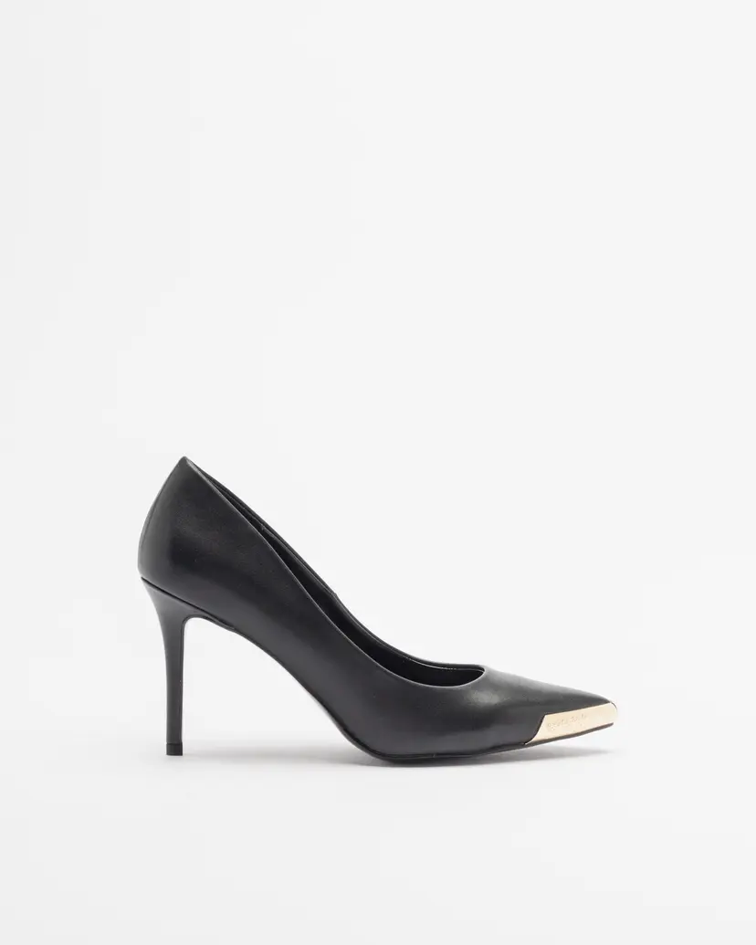 Versace Jeans Couture Versace Jeans Couture 75VA3S50 Black Shoes