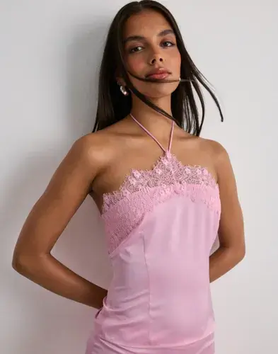Nelly Nelly - Rosa - Satin Halter Top