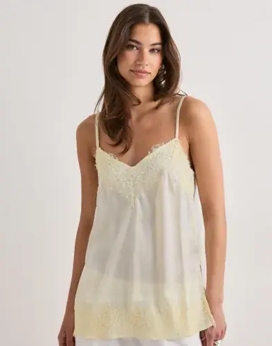 Pieces Pieces - Beige - Pcariel Sl Lace Detail Top D2D Pp B