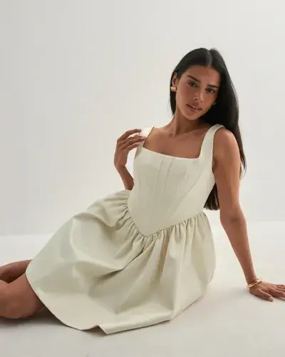 Malina Malina - Hvit - Livia Drop Waist Mini Dress