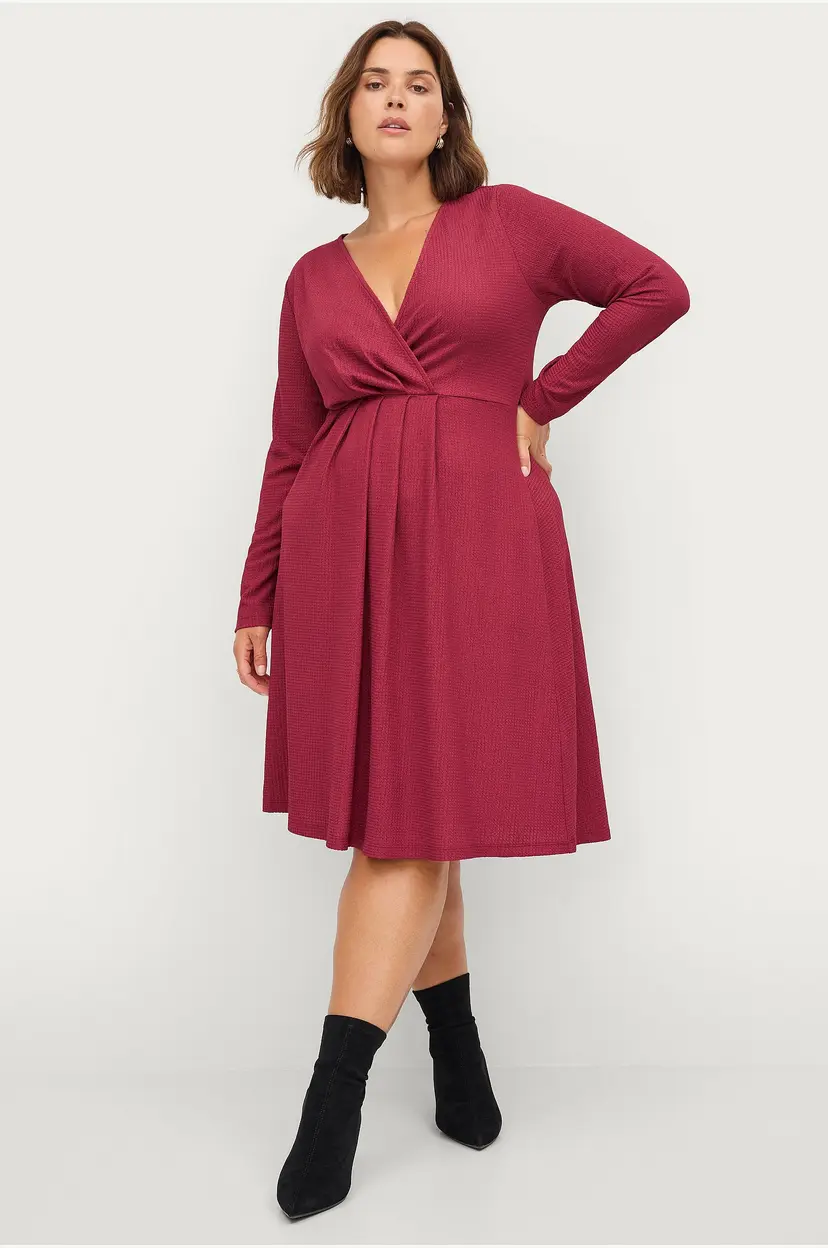 Ellos Plus collection Kjole Jemma - Lilla