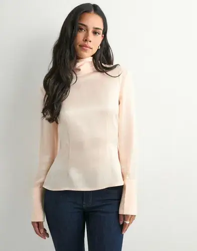 Malina Malina - Rosa - Celene Tie Detailed Satin blouse