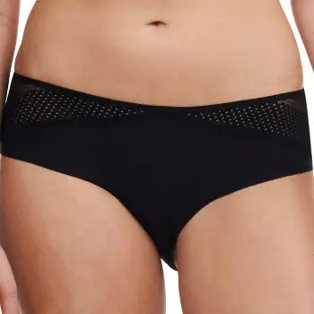 Chantelle Chantelle Truser Corsetry Covering Standard Waist Shorty Svart 36 Dame