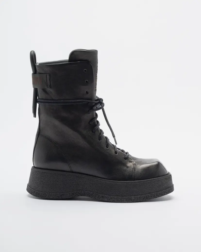 The Lab.yrinth The Lab.yrinth 9940 Black Boots