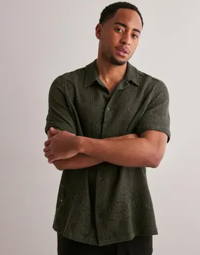 Les Deux Les Deux Hector Lace SS Shirt Mønstrete skjorter Grønn