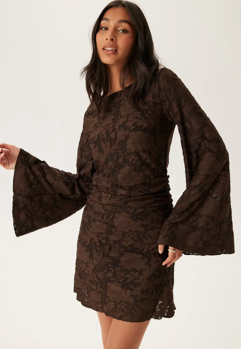 Bubbleroom Occasion Jacquard Stretch Short Dress