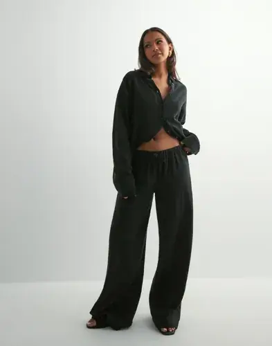 Nelly Nelly - Svart - Easy Breeze Pants