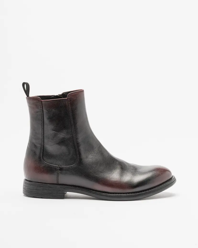 ONE and OTHER ONE and OTHER 6732R-0601 Burgundy Chelsea boots
