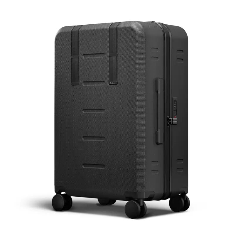 DB Ramverk Check-In Luggage Medium Black Out
