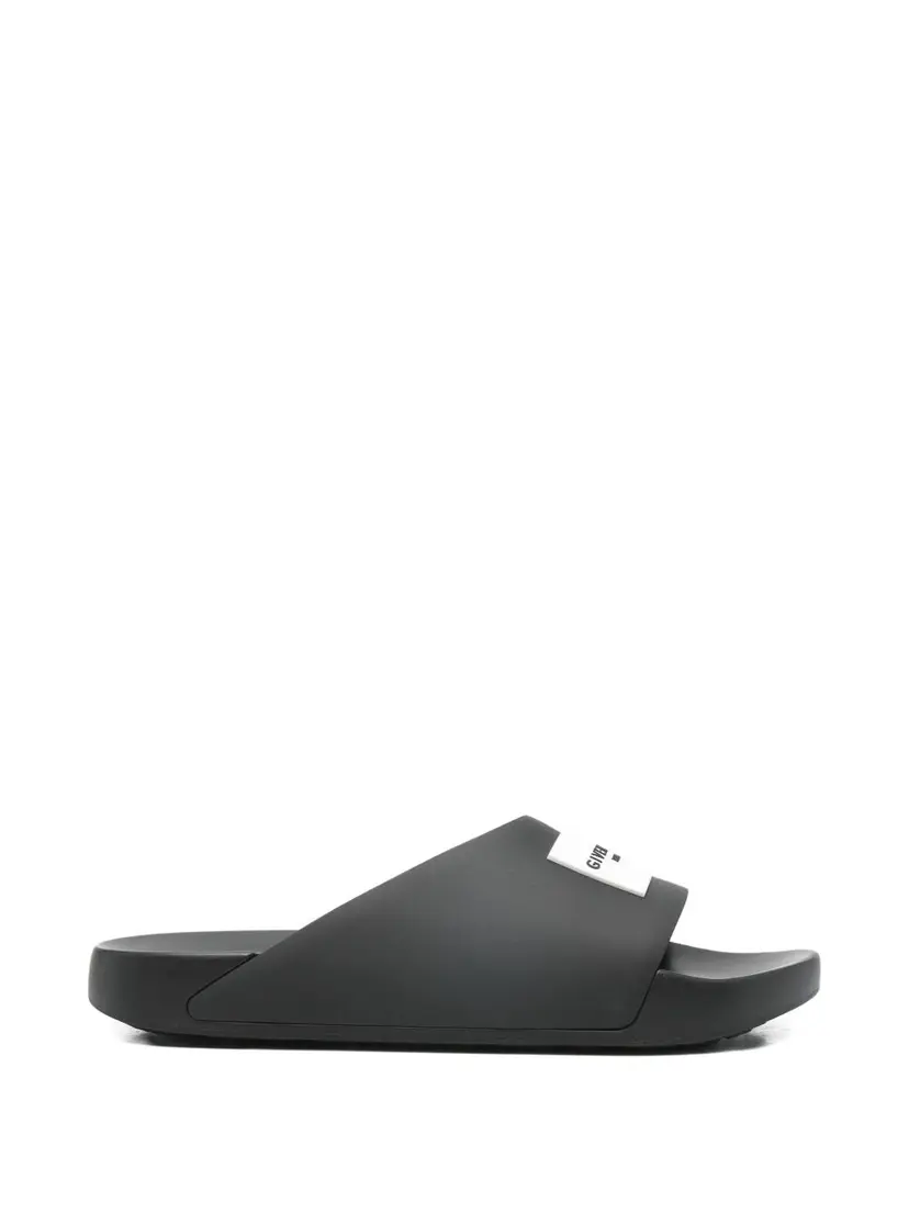 Givenchy Givenchy Flip flops – Svart