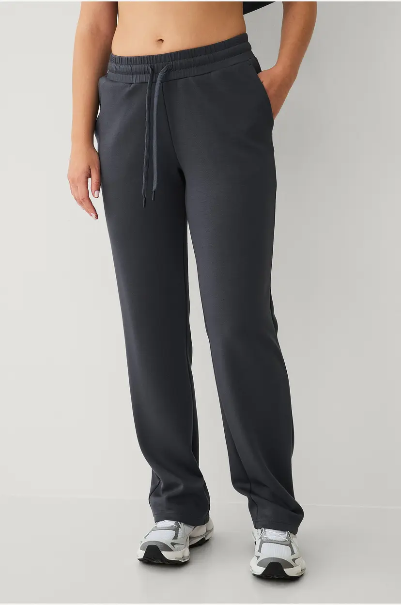 Ellos STUDIO Sweatpants Tech Sweatpants Straight - Grå