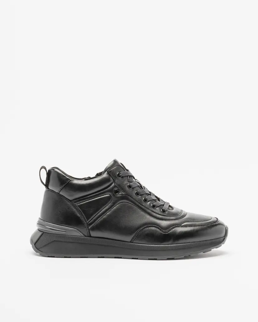 ONE and OTHER ONE and OTHER 836T-27-E003 Black Sneakers
