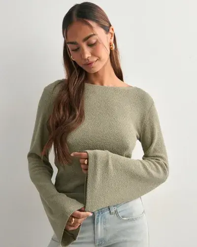 Nelly Nelly - Grønn - Gorgeous Wide Sleeve Sweater
