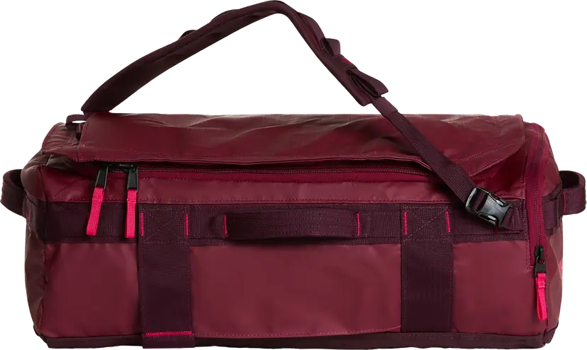 The North Face The North Face Base Camp Voyager Duffel 32 L Burgundy Crush/Deep Burgundy