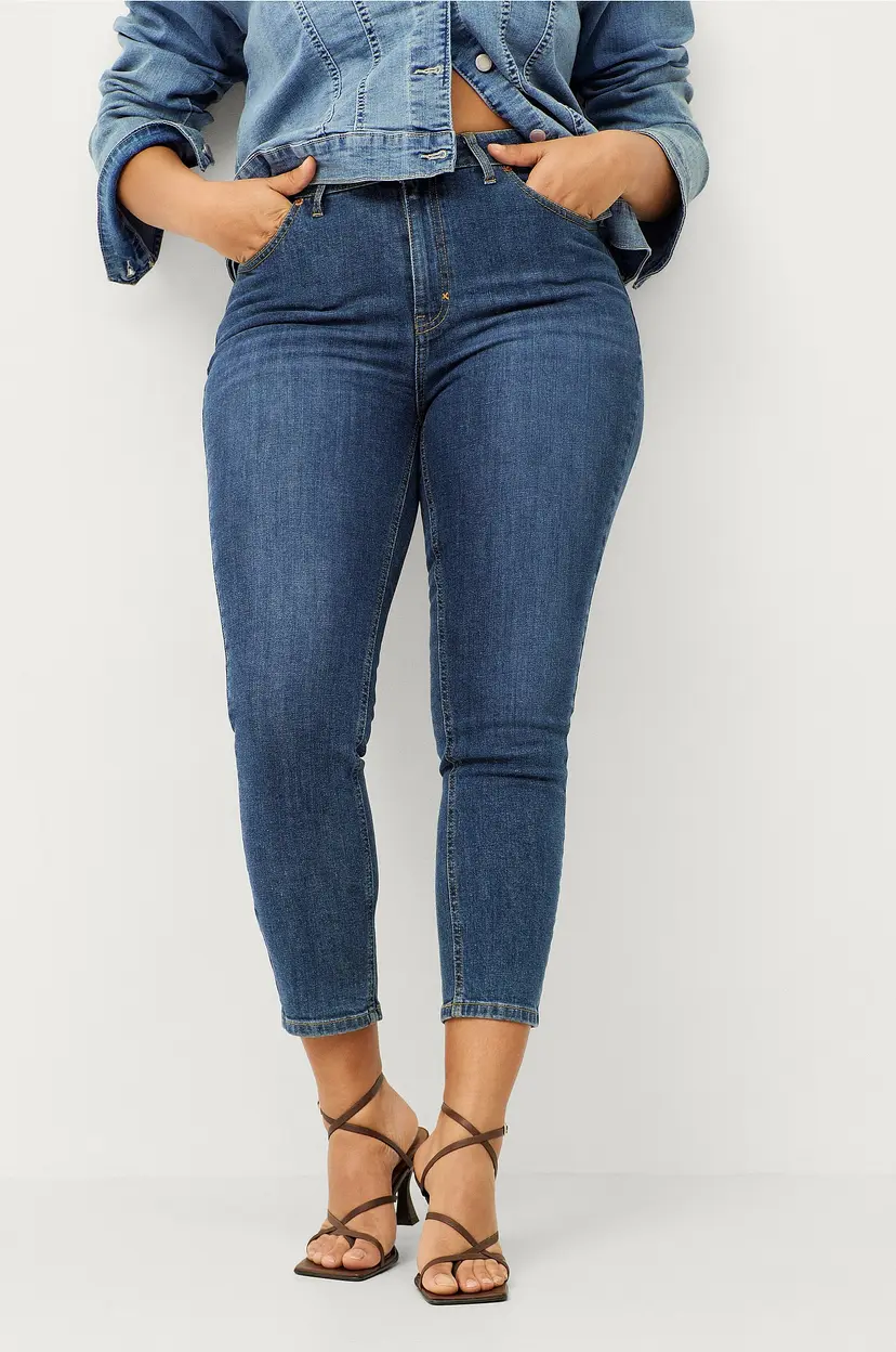 Ellos Plus collection Smale stretchjeans ankelhøyde - Blå
