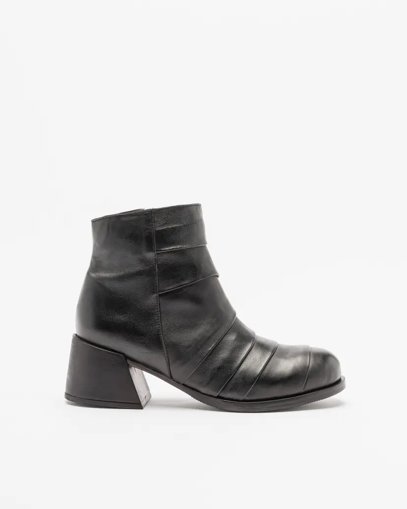 Papucei Papucei TORI Black Ankle Boots