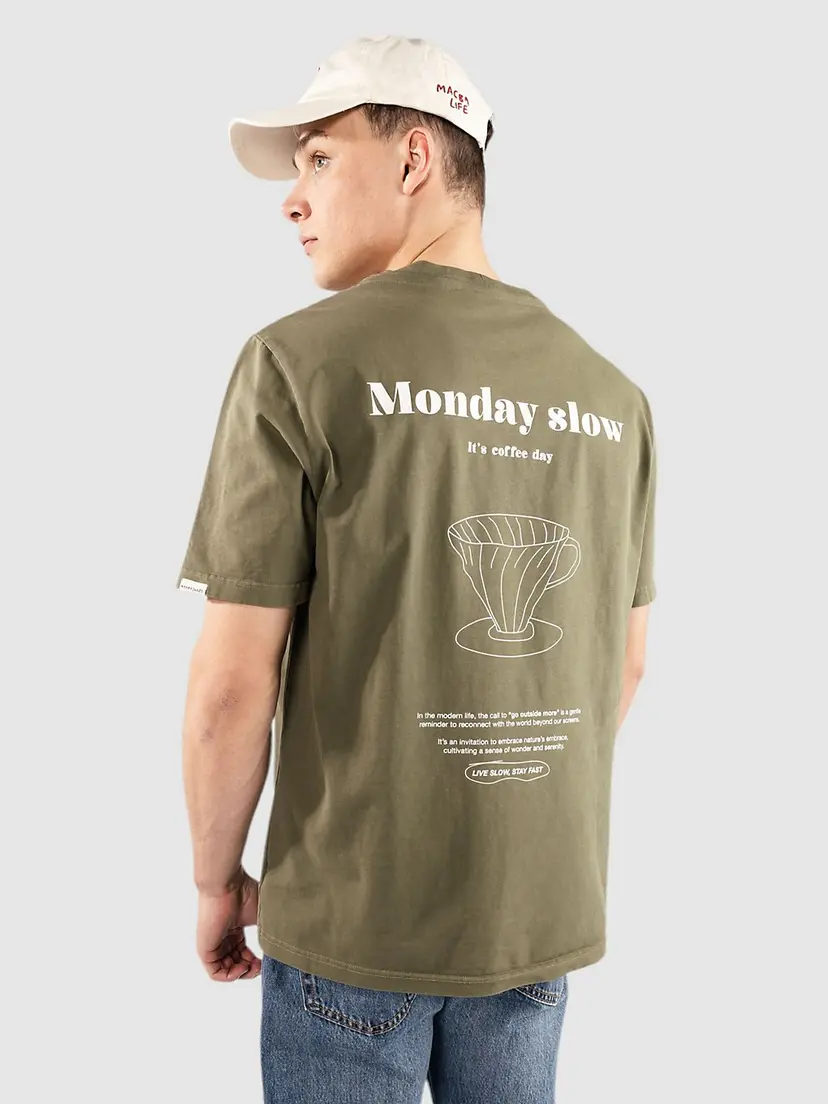 Anerkjendt Anerkjendt Akkikki Monday Slow T-skjorte grønn