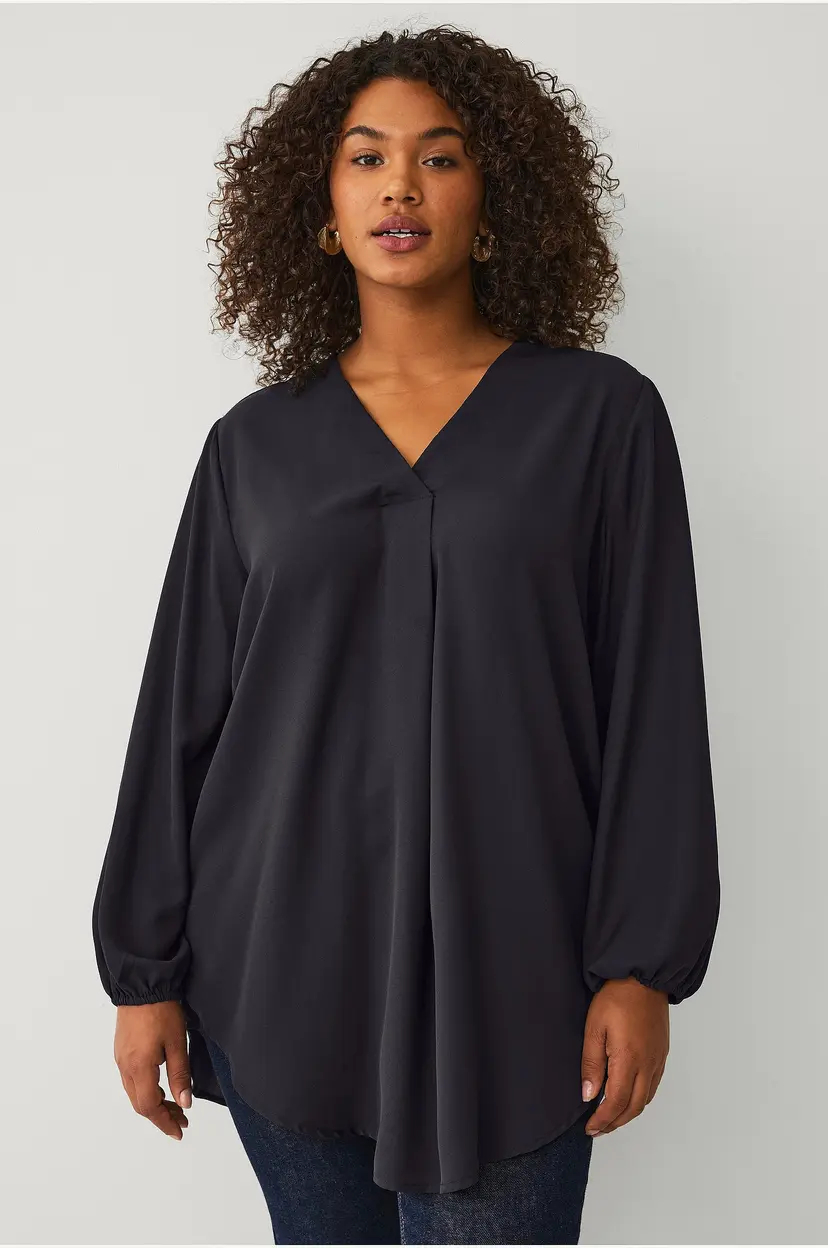Ellos Plus collection Tunika med v-hals - Svart