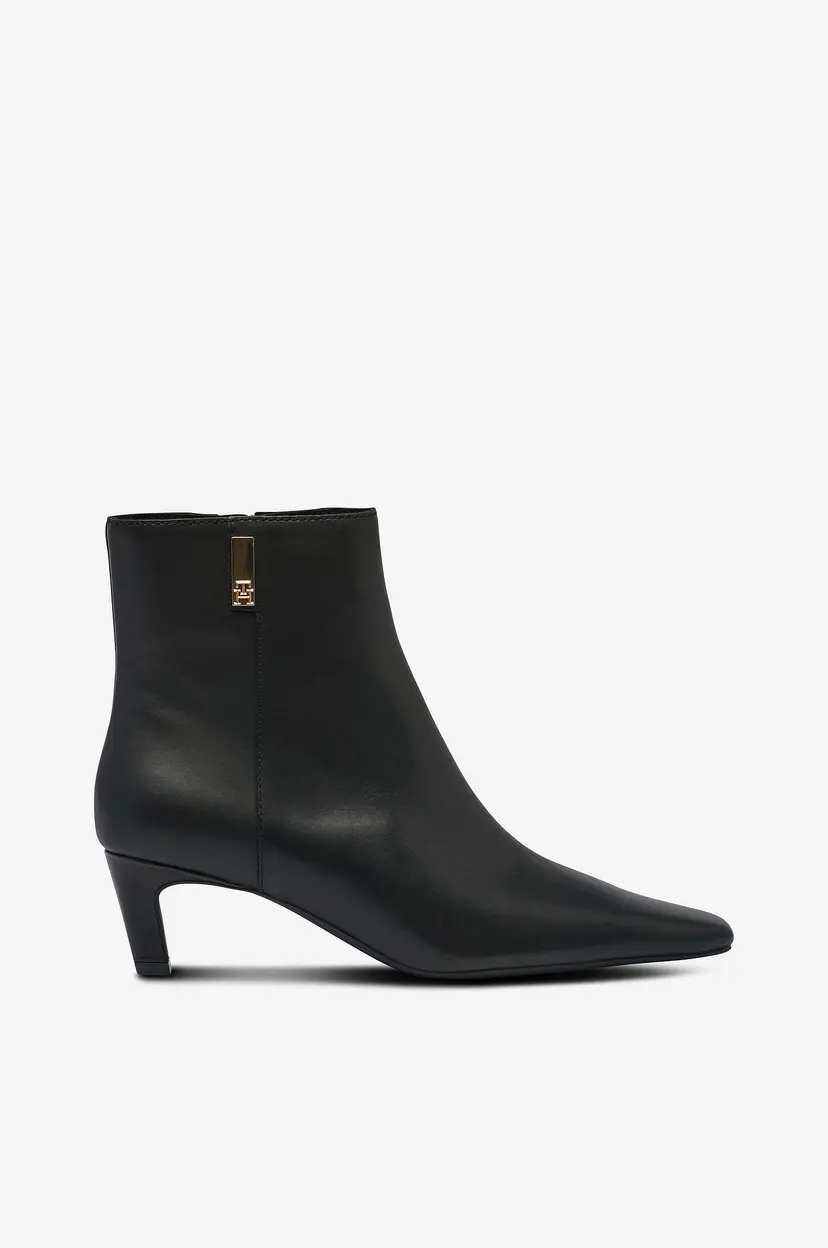 Tommy Hilfiger Boots TH Square Toe Kitten Bootie - Svart