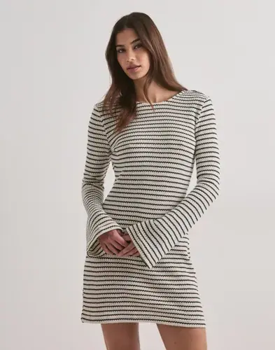 Vero Moda Vero Moda - Hvit - Vmohia Ls Short Dress Jrs