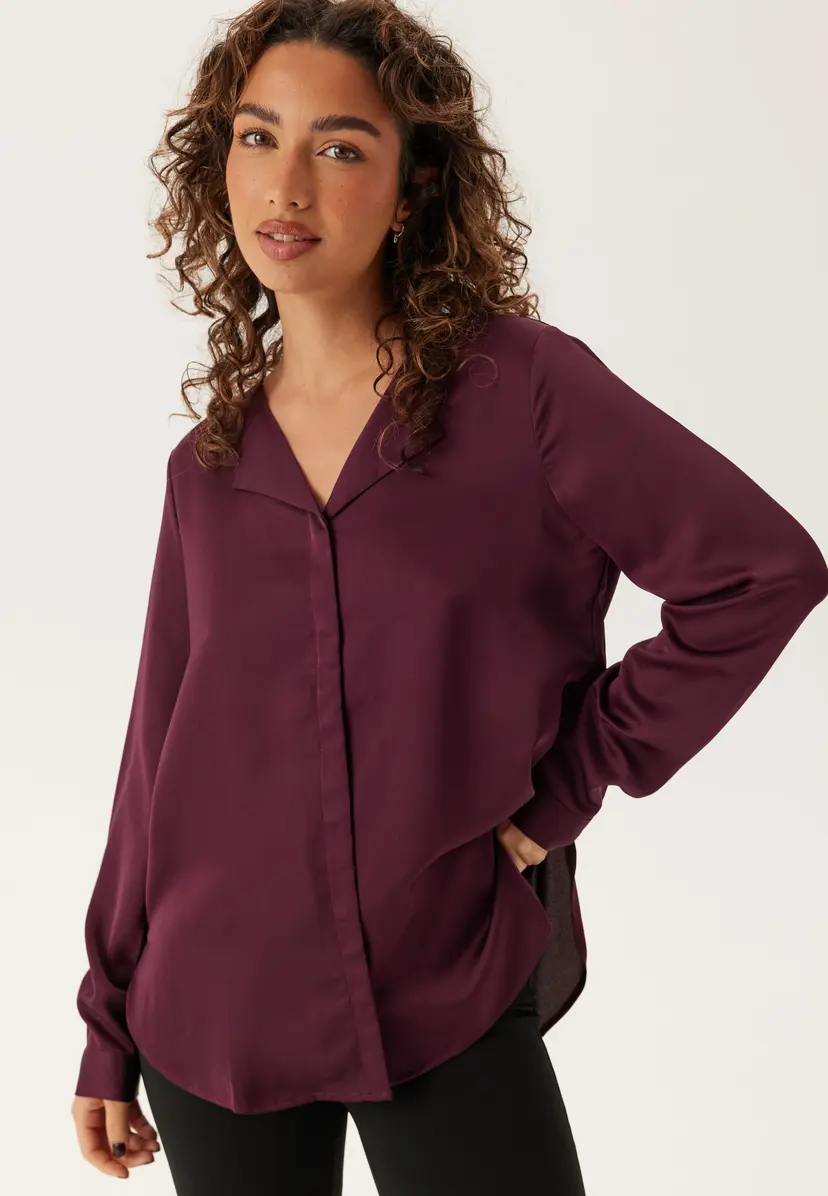 Vila Viellette V-neck L/S Satin Shirt
